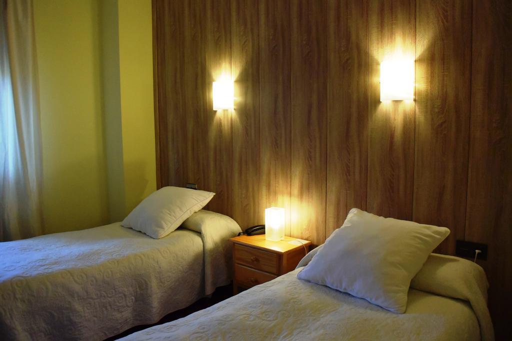 Hotel Sierra Madrona Fuencaliente  Buitenkant foto